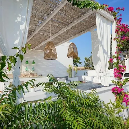 Alba Puglia - Experience Authentic Puglian Bliss Villa Marina di Lizzano