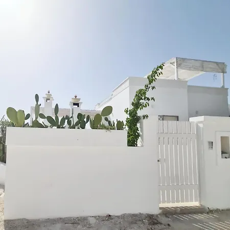 Alba Puglia - Experience Authentic Puglian Bliss Villa Marina di Lizzano