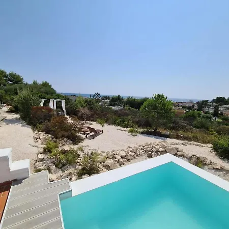 Alba Puglia - Experience Authentic Puglian Bliss Villa *