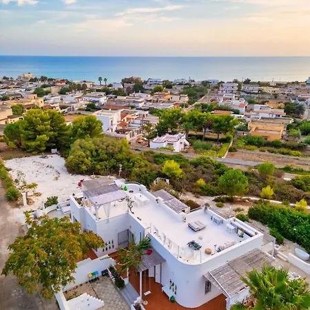 Alba Puglia - Experience Authentic Puglian Bliss Villa *